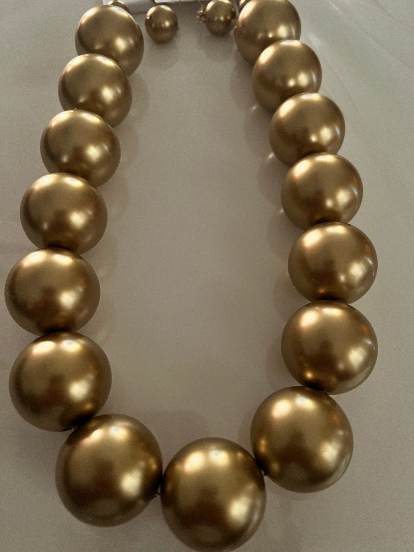 “Golden Glory” Necklace Set