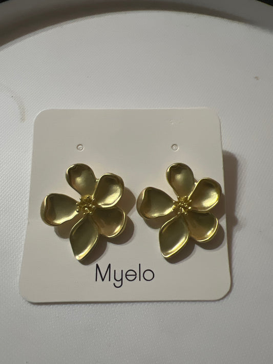 Gold Flower Earrings