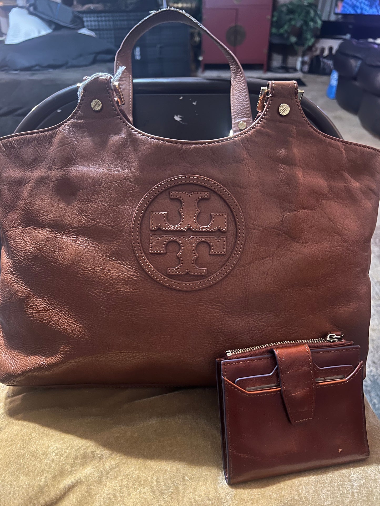 Tory Butch Tote & Leather Wallet