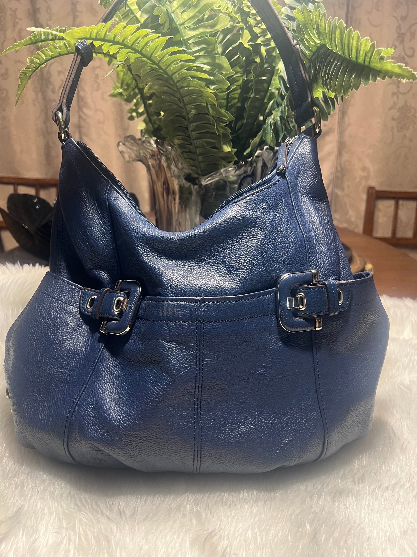 Tagnello Blue Leather Bag