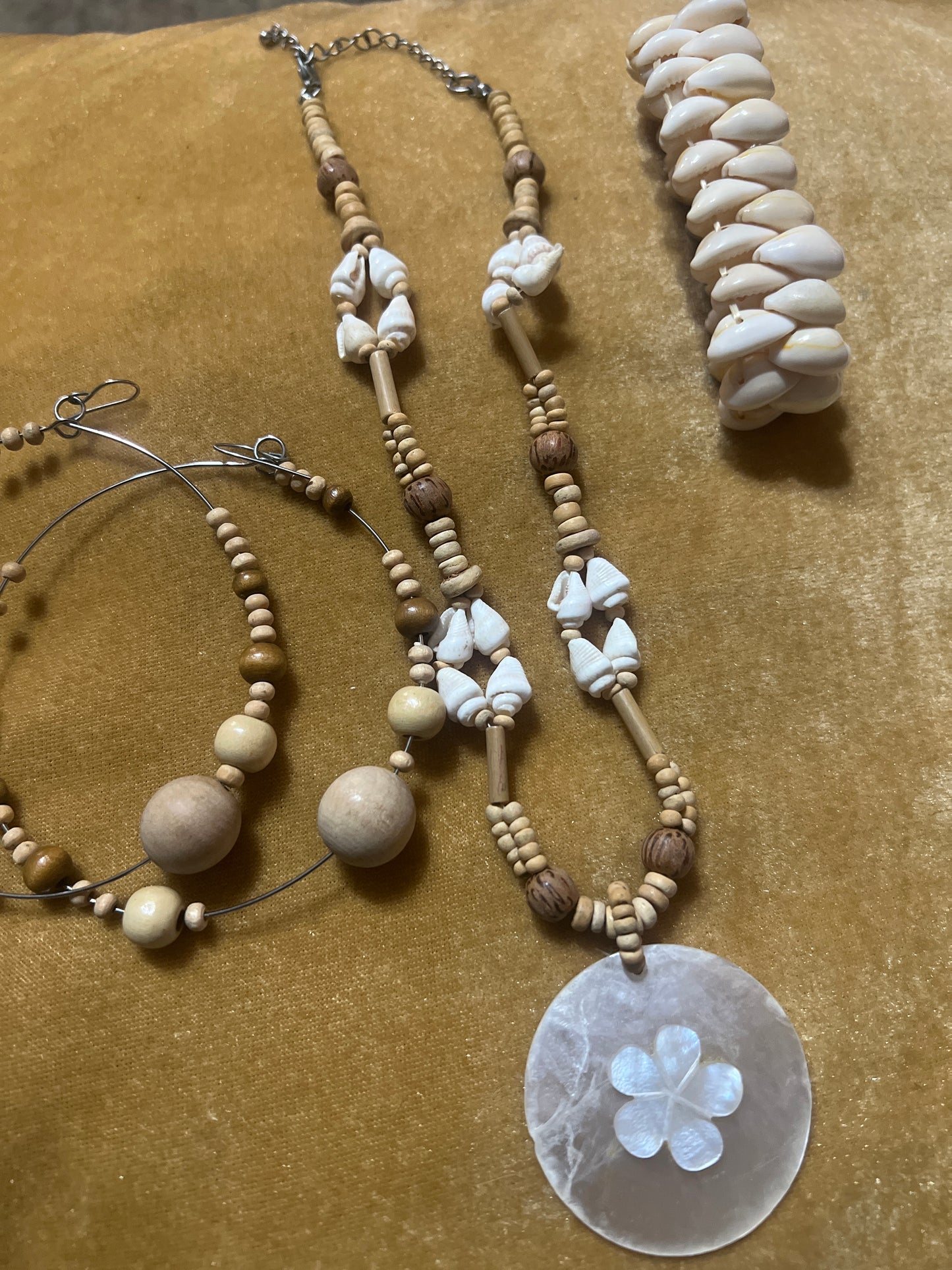Necklace Earrings & Bracelet