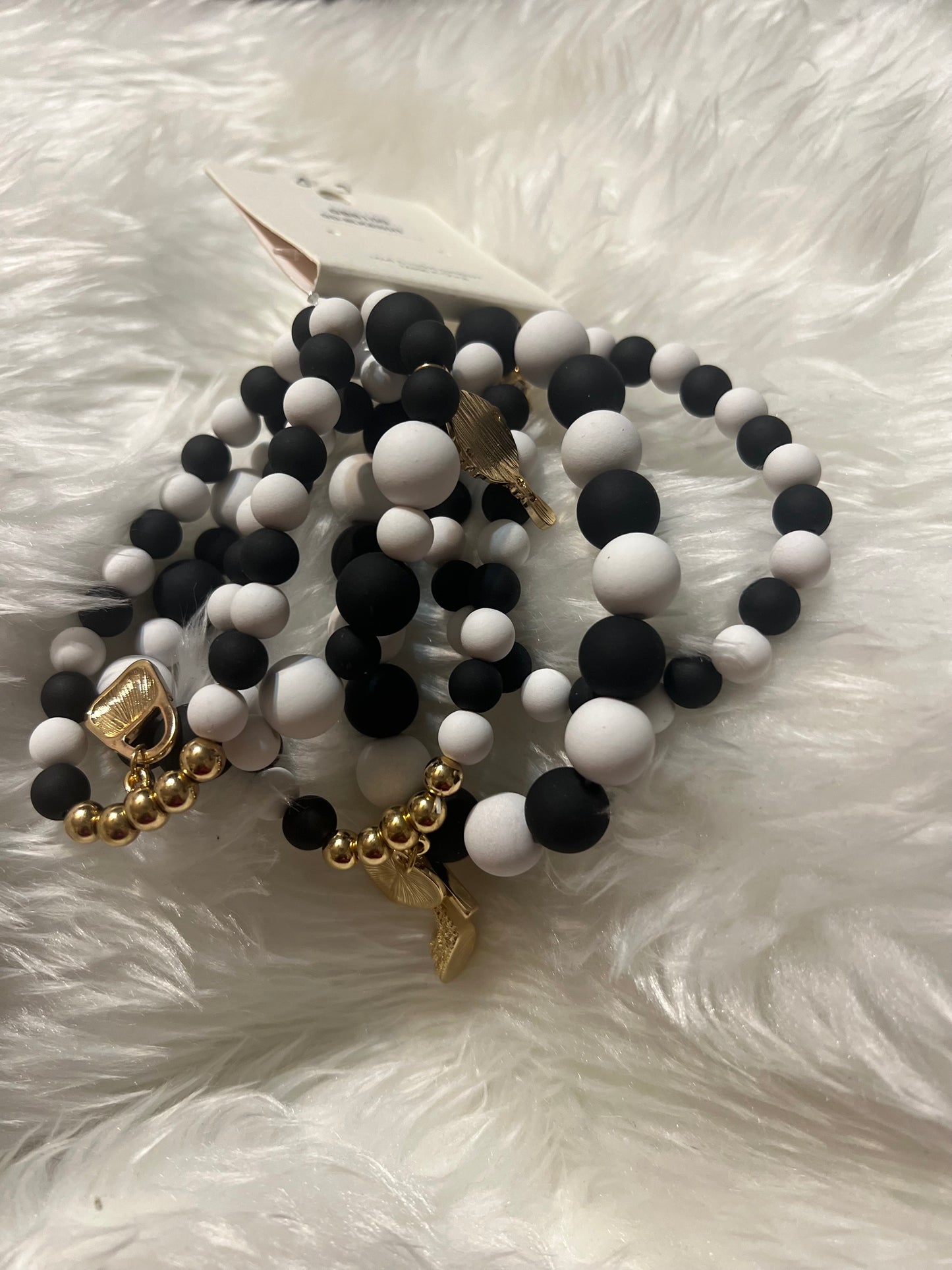 Black & White 5 Piece Stretch Bracelet Set