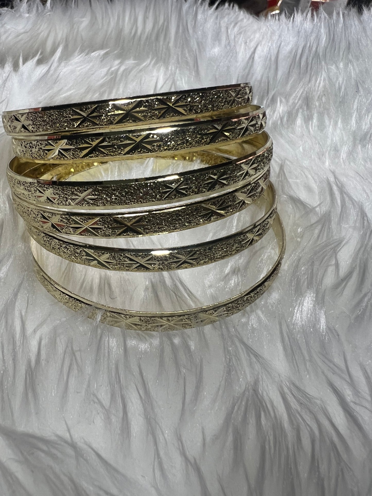 “Princess” Gold Filled Bangle Size 8