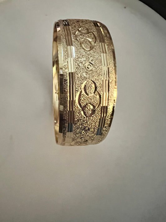Wide Gold Filled Bangle Size 6