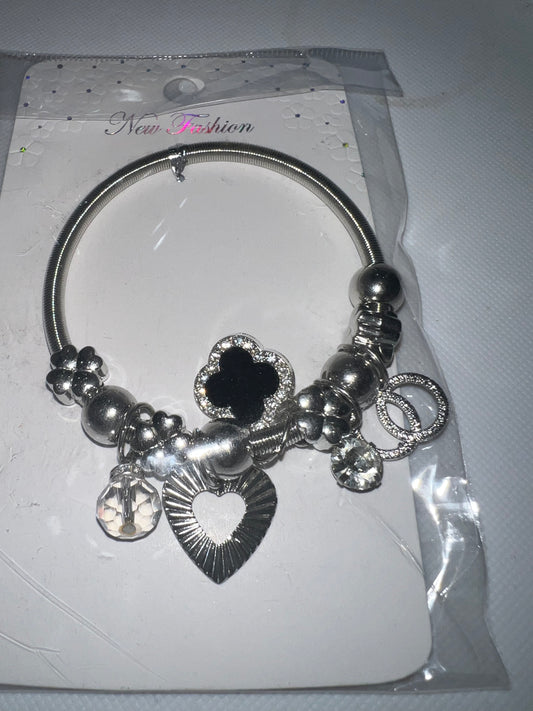 Silver Clover Coil Bangle