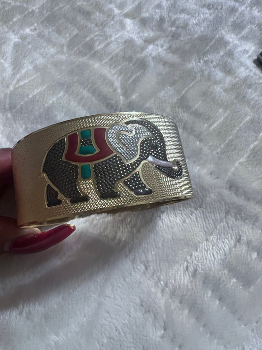 Gold Filled Elephant Bangle